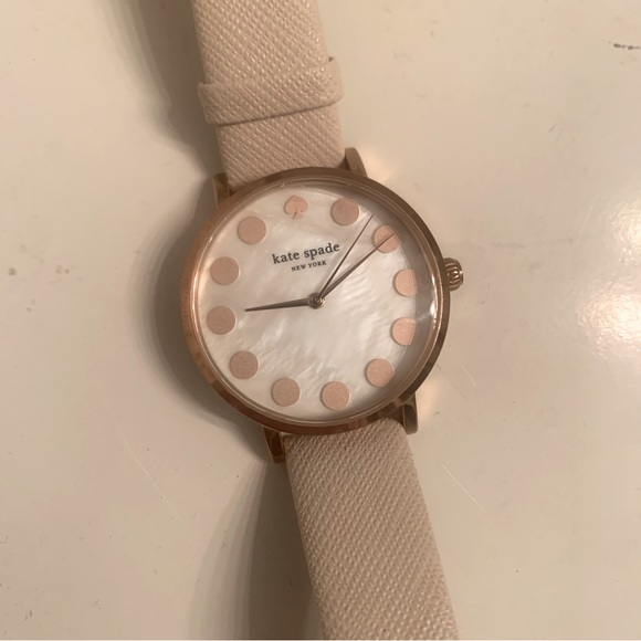 Kate spade watch - Picture 4 of 7